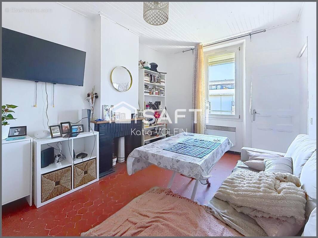 Photo 1 - Appartement à MARSEILLE-10E