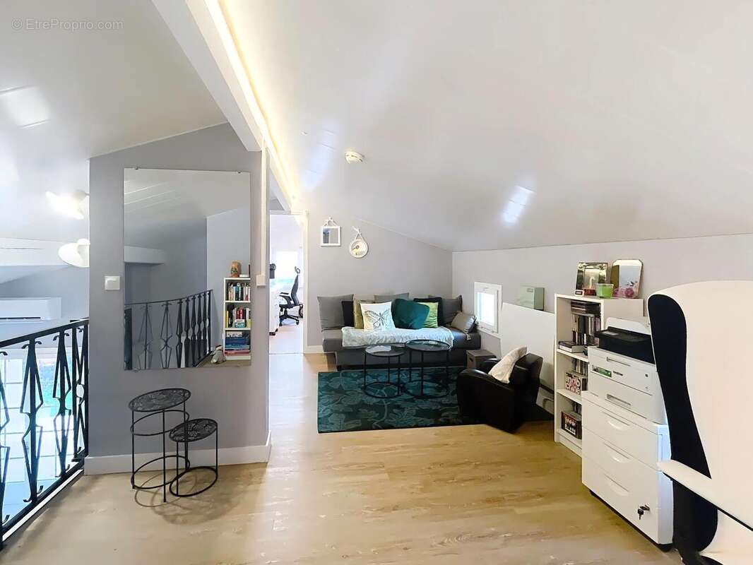 Photo 8 - Maison à SAINT-JEAN-D'ILLAC