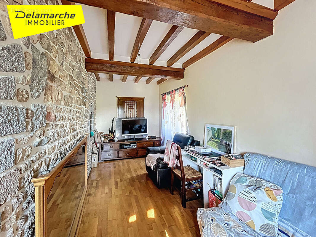 Maison à LE LUOT