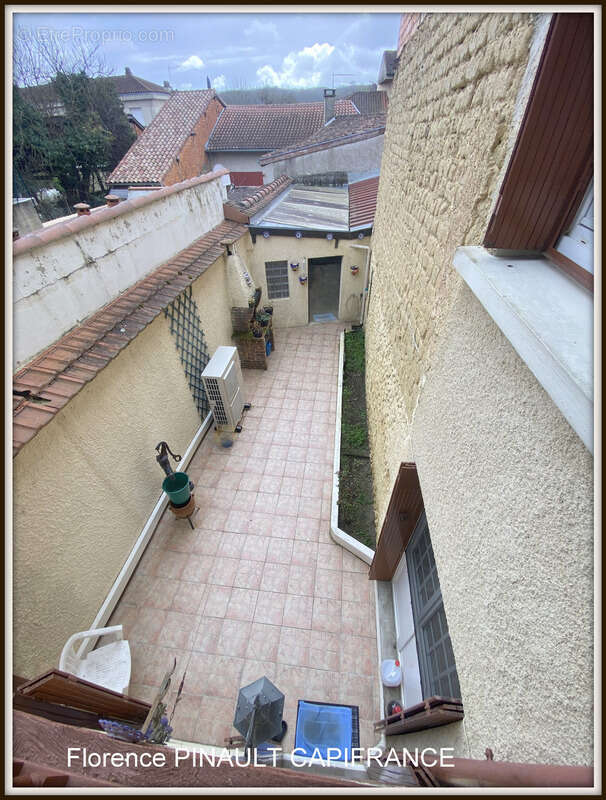 Maison à TRIE-SUR-BAISE