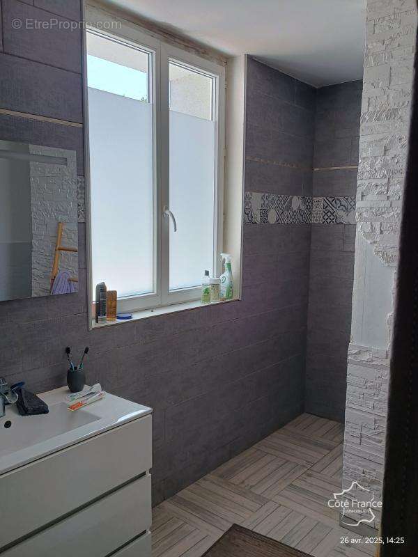 Maison à FRANQUEVILLE