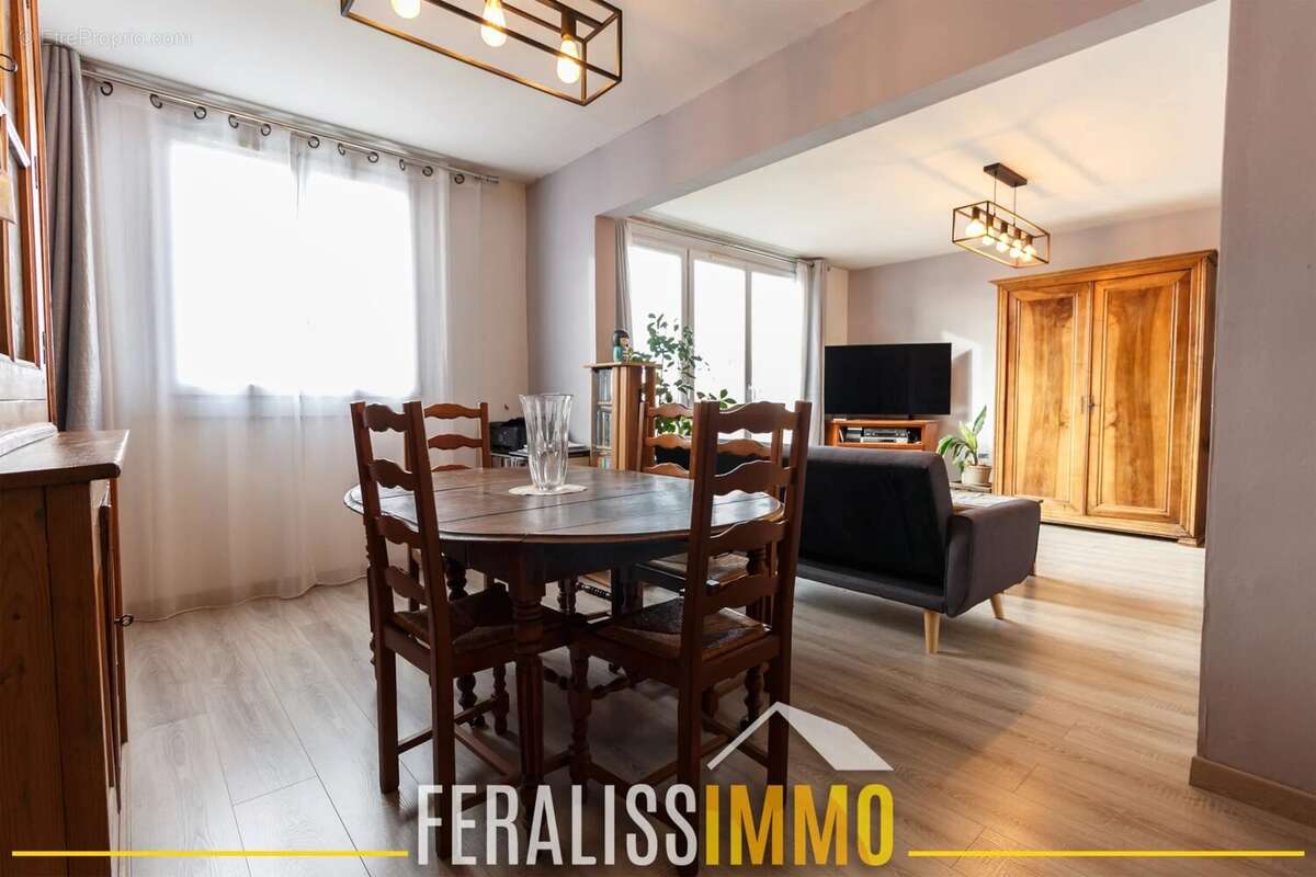 Appartement à PONTOISE