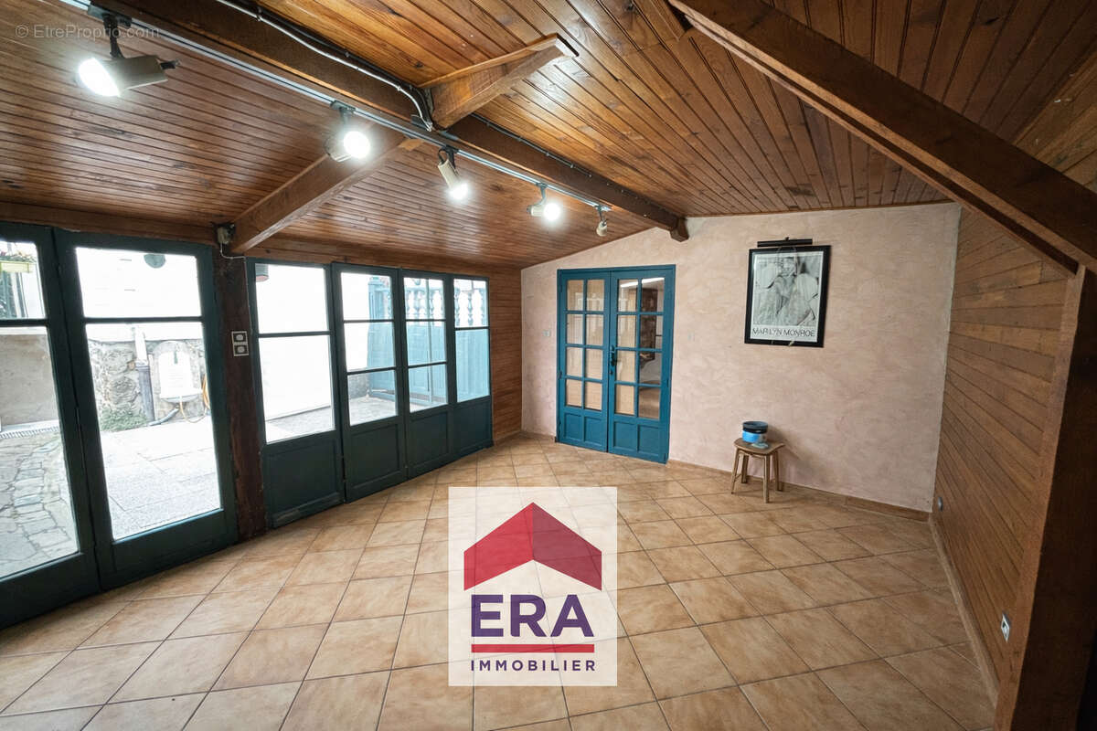 Maison à SARTROUVILLE