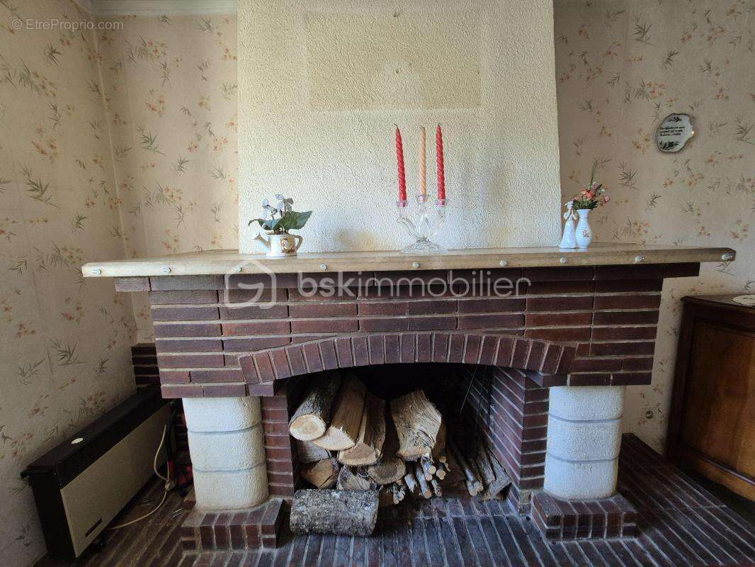 Maison à SAINT-MARTIN-SUR-OCRE