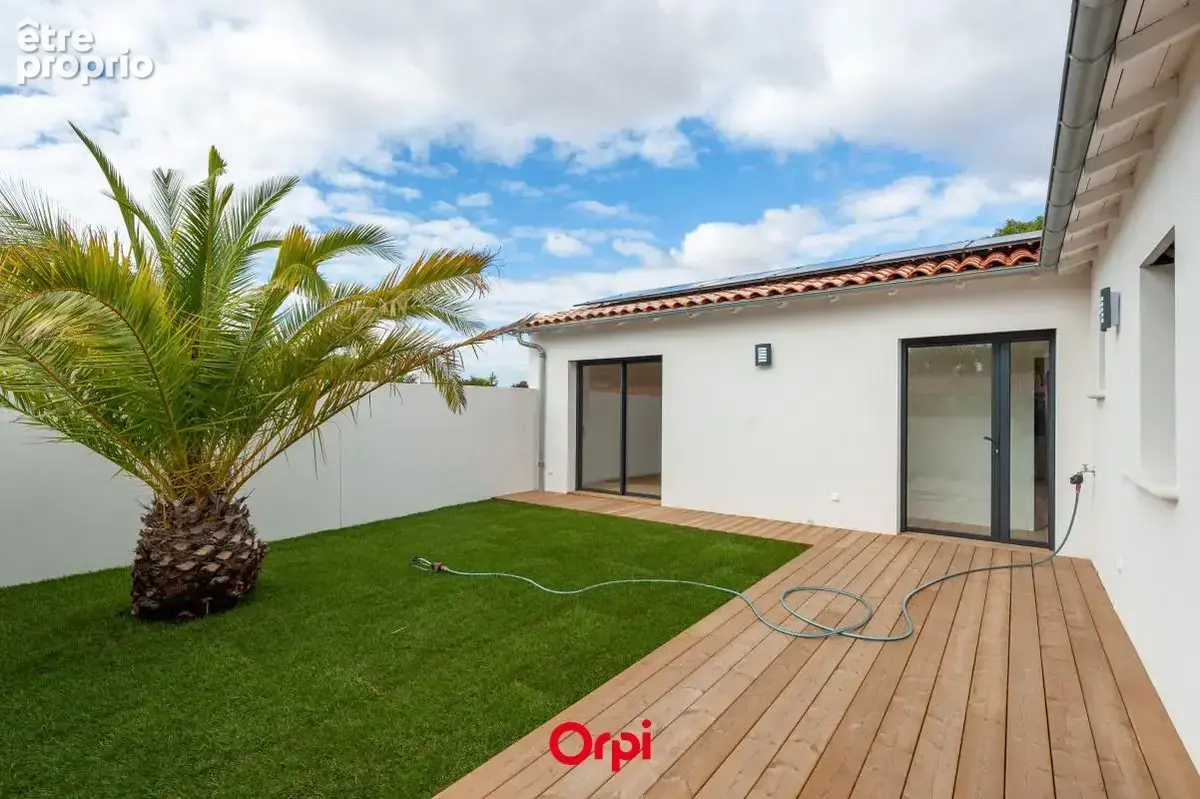 Contemporaine d'exception au coeur de Salles sur mer - photo 9