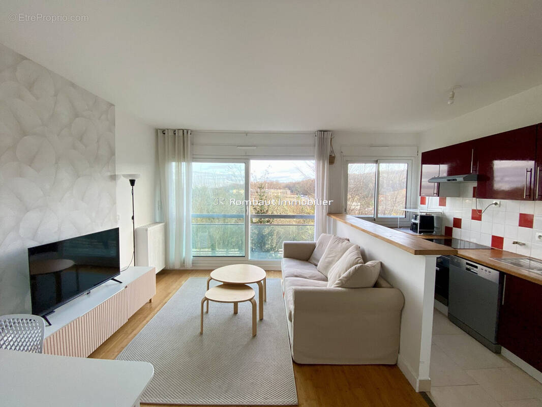 Appartement à LA CELLE-SAINT-CLOUD