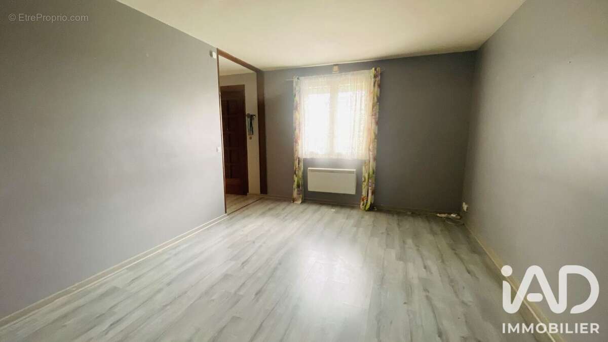 Photo 4