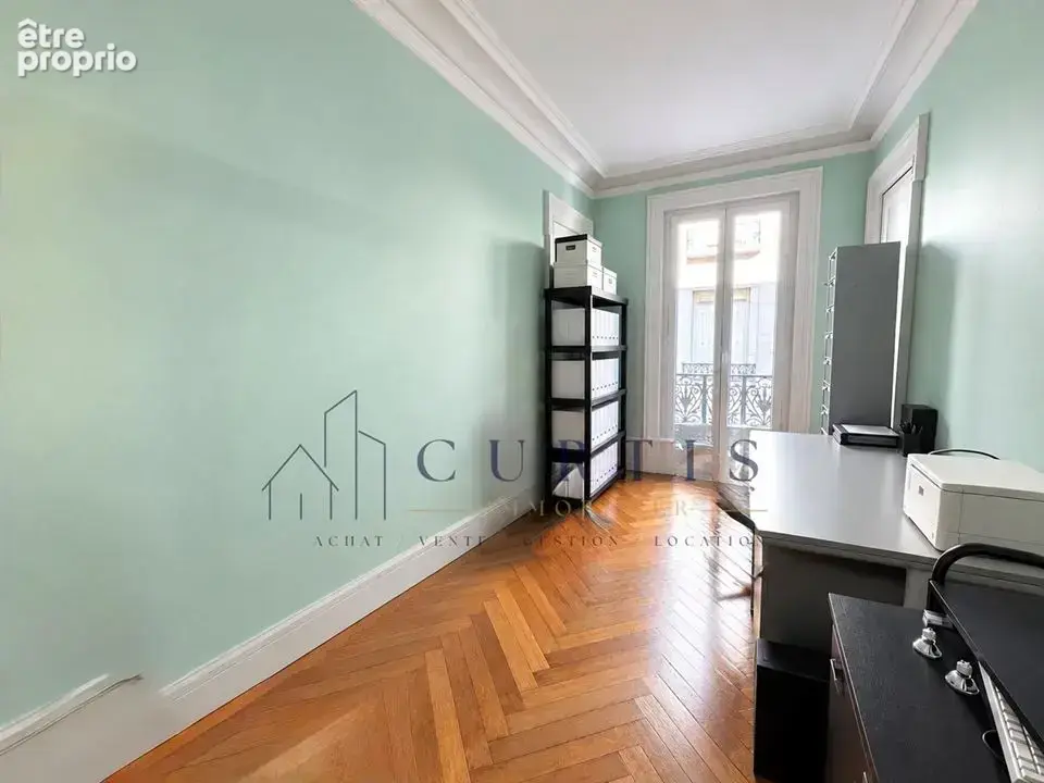 Appartement 5 pièces 150 m² à vendre à Saint-Etienne (42000) - photo 7