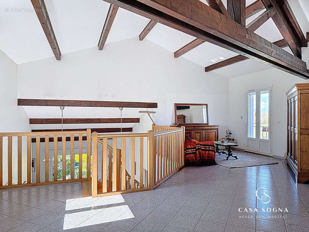 Maison à CHATEAU-GAILLARD