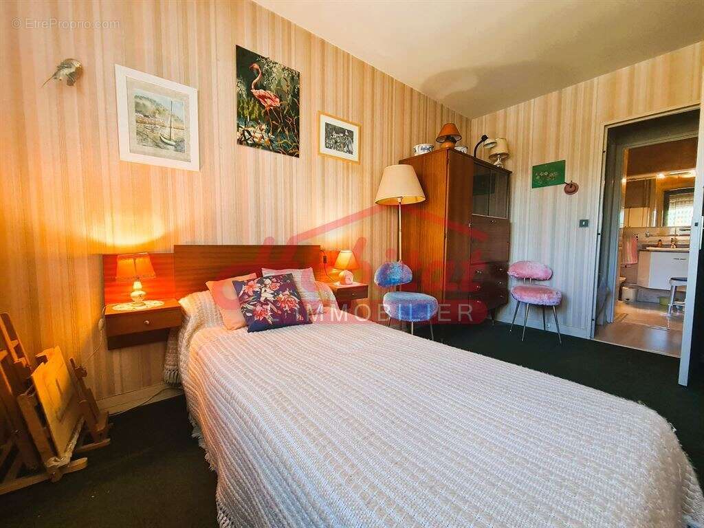 Appartement 5 pieces+ cave + parking - photo 10