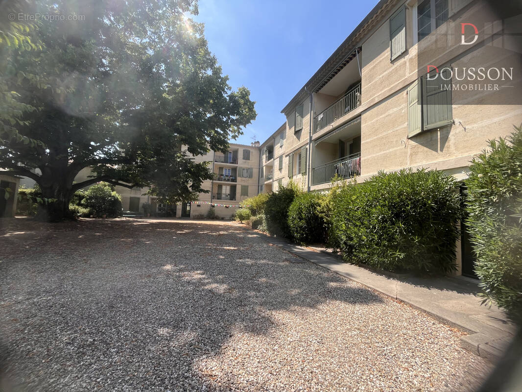 Appartement à UZES