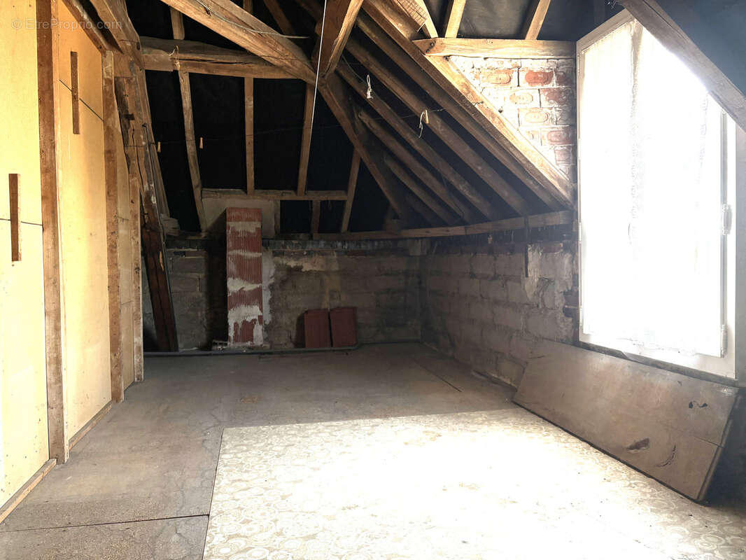 Maison à COURTENAY