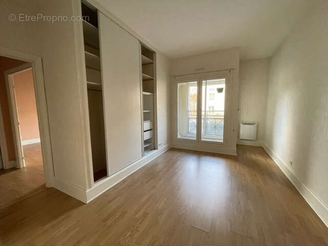 Residence de services pour seniors - appartement de 2 pièces en vente - photo 3