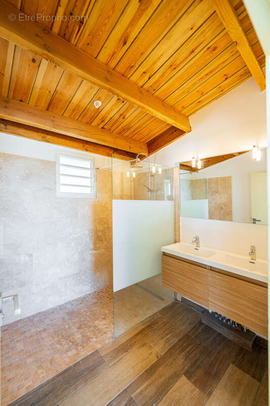 Maison à LA POSSESSION