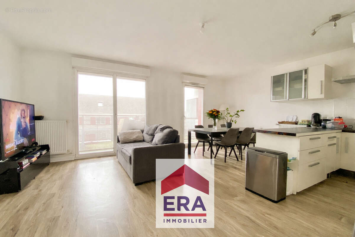 Appartement à SARTROUVILLE