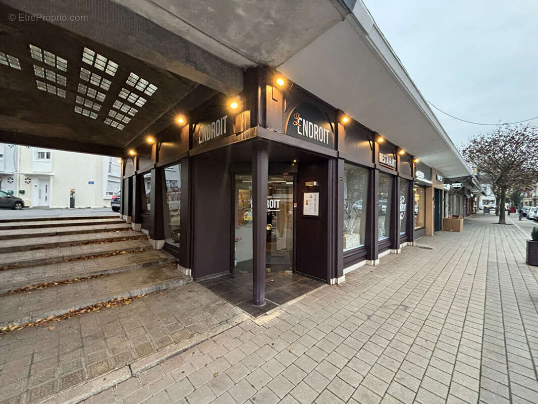 Commerce à VALENCIENNES