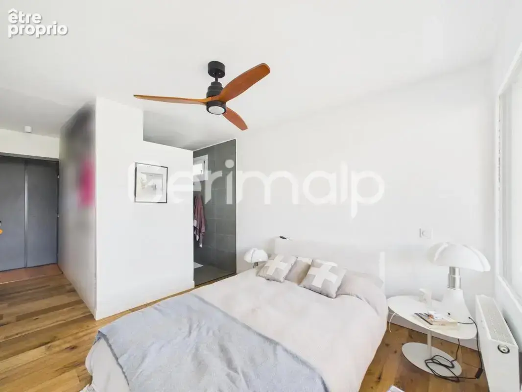 Vente - Appartement - 2 pièces + cuisine - 47,25 m² - 265 000 € - photo 11