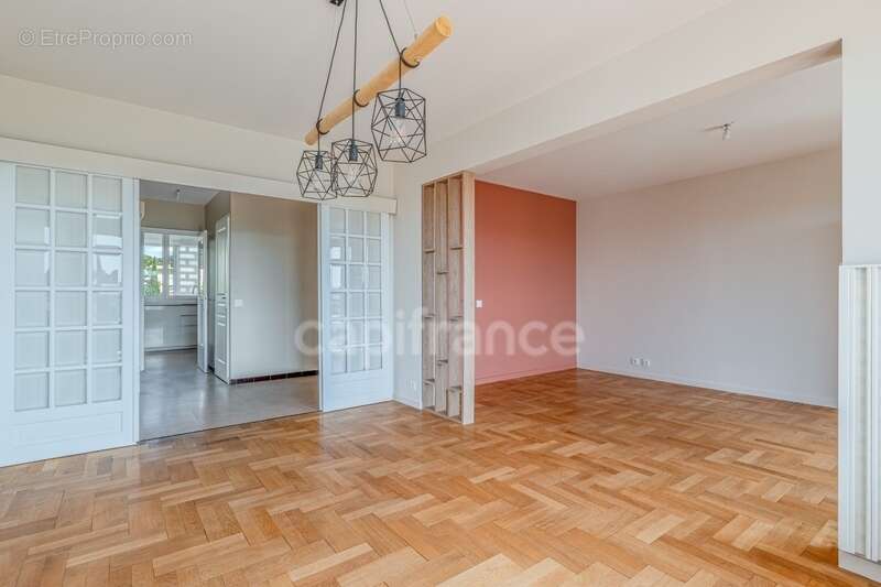 Appartement à SAINTE-FOY-LES-LYON