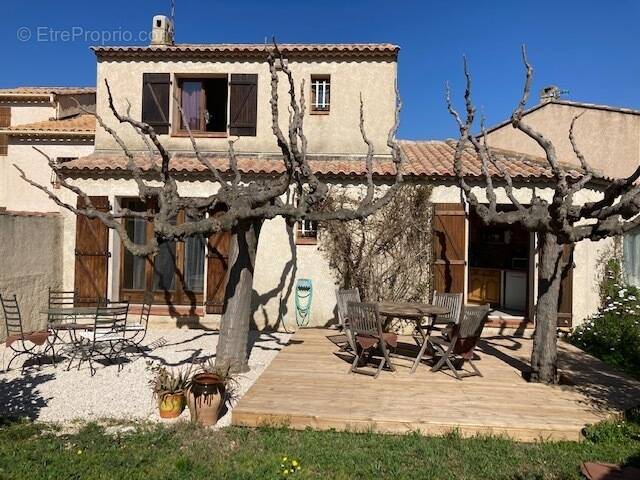 Maison à SIX-FOURS-LES-PLAGES