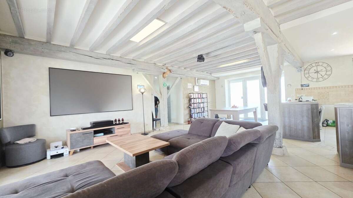 Maison longere 165m² 5 pieces 4 chambres terrasse jardin - photo 5