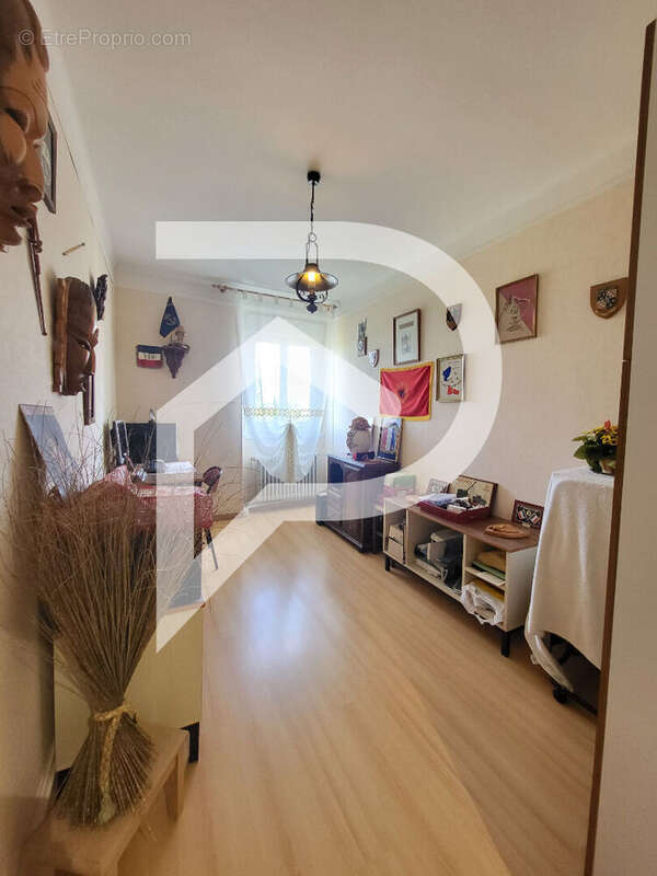 Maison à MARBEVILLE