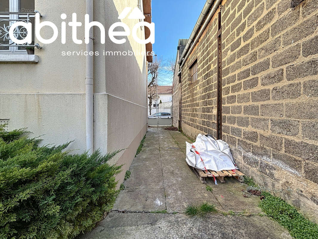 Maison à CHOISY-LE-ROI