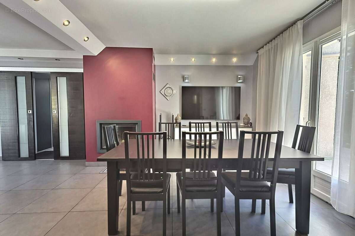 Maison à MORSANG-SUR-SEINE