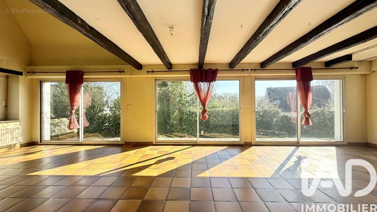 Photo 4 - Maison à SAINT-AVE