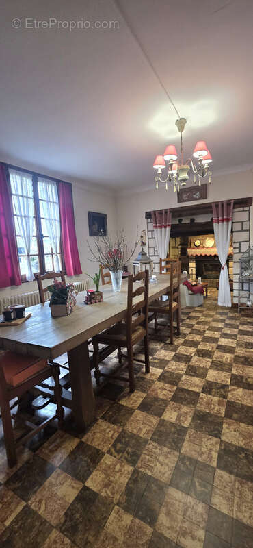 Maison à MONTFORT-SUR-RISLE