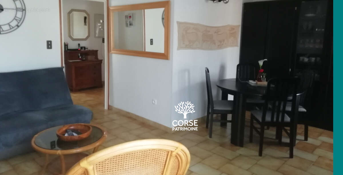 Maison à SANTA-MARIA-POGGIO