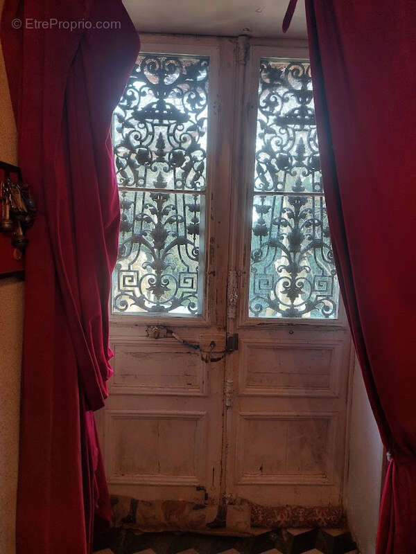 Maison à BUSSET