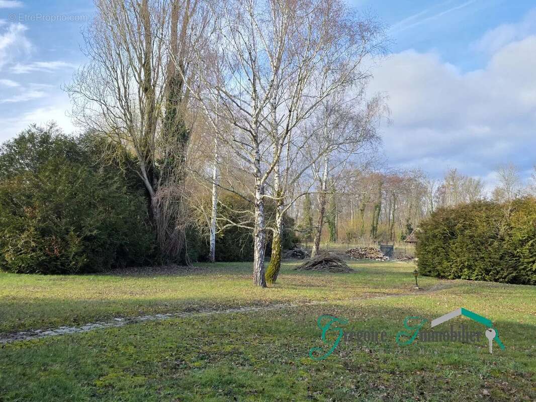 Maison à LA GENEVRAYE