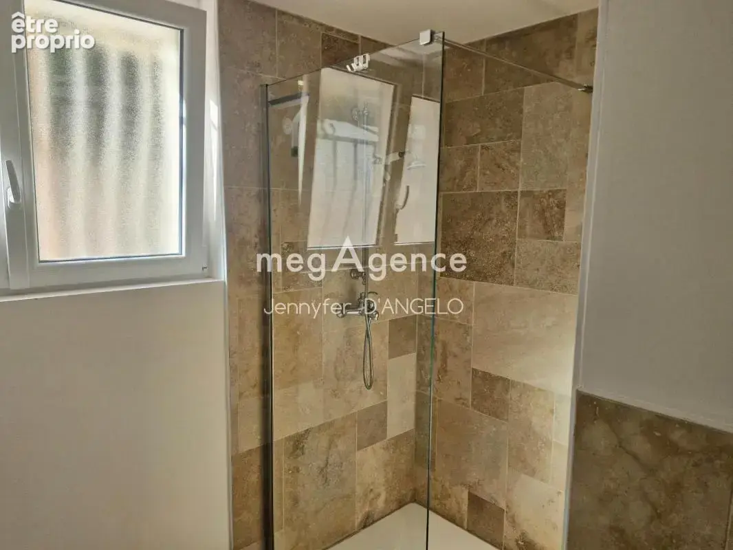 MAISON RENOVEE A OLLIOULES, 155 M², 10 min à pieds du centre ville - photo 7