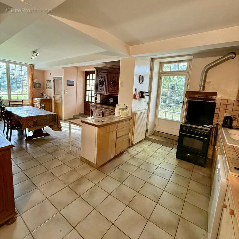 Maison à MONTAGNAC-SUR-LEDE