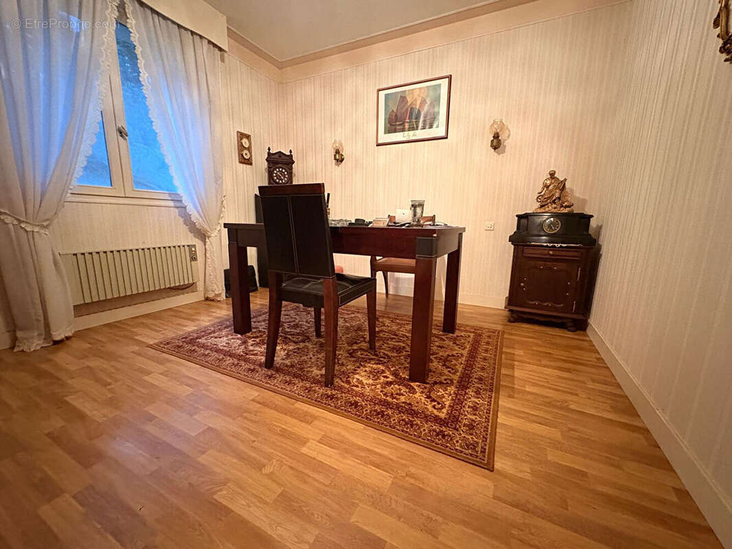 Maison à SAINT-JEAN-DU-DOIGT