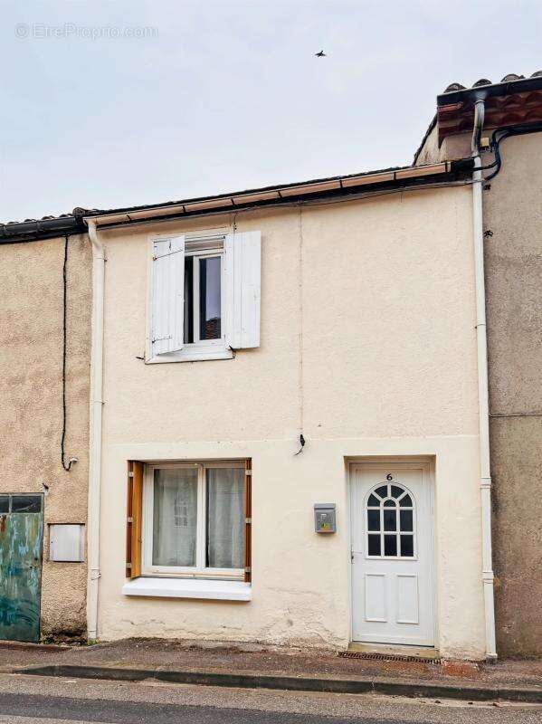 Maison à SAINT-DENIS