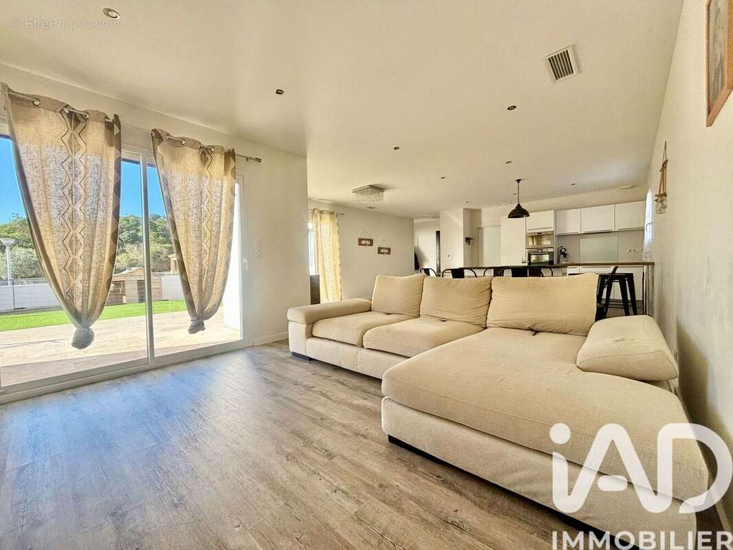 Photo 2 - Maison à CONILHAC-CORBIERES