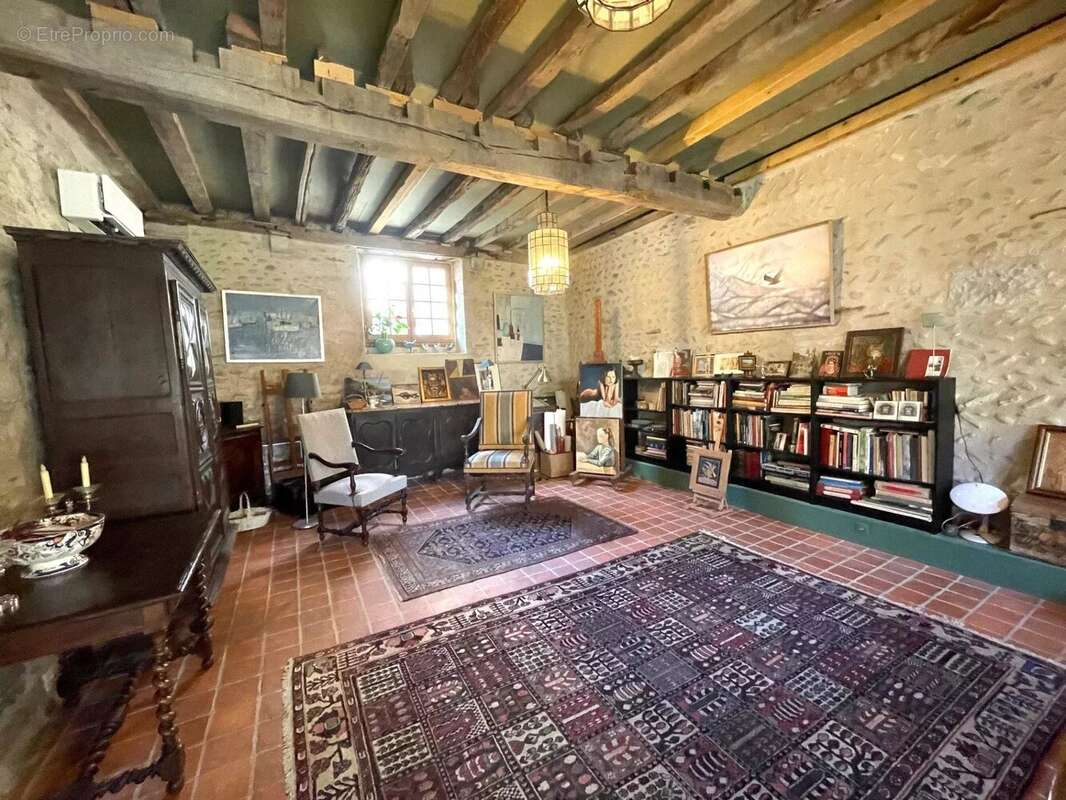 Maison à SAUVETERRE-DE-BEARN