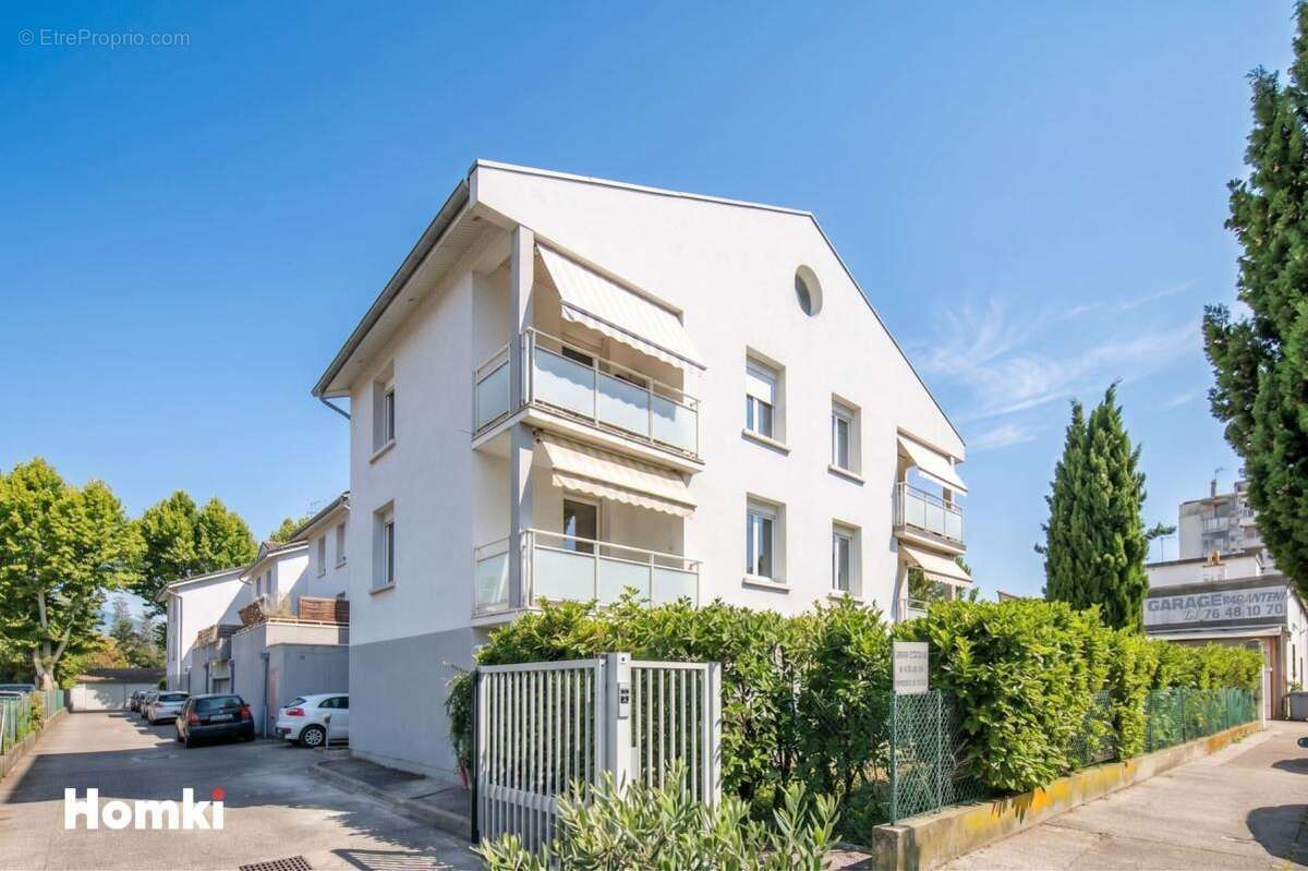 Appartement T4 très lumineux de 80 m² avec deux balcons – Calme - photo 2