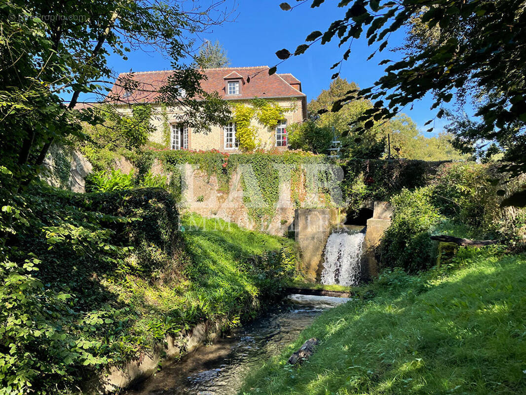 Maison à LONGNY-AU-PERCHE