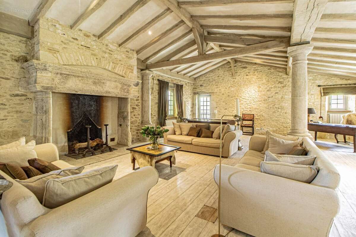 Maison à MONFLANQUIN