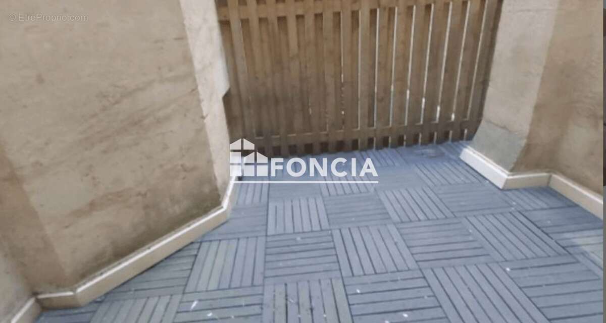 En plein coeur du quartier saint pierre- apt avec ascenseur et terrasse- - photo 3