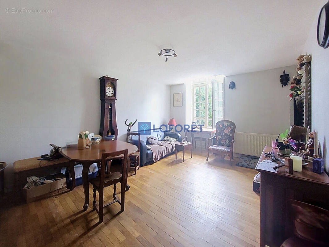 Appartement La Fère 3 pièce(s) 64.27 m2 - photo 1
