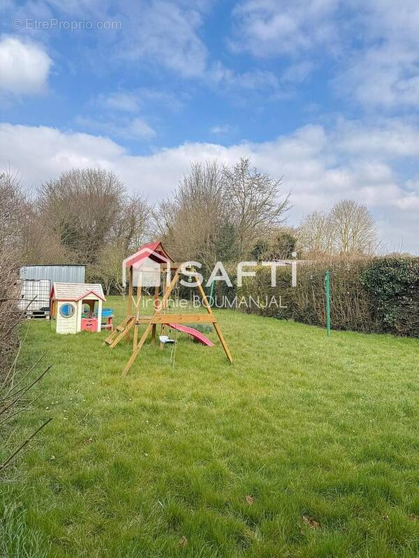 Photo 1 - Maison à HORNOY-LE-BOURG