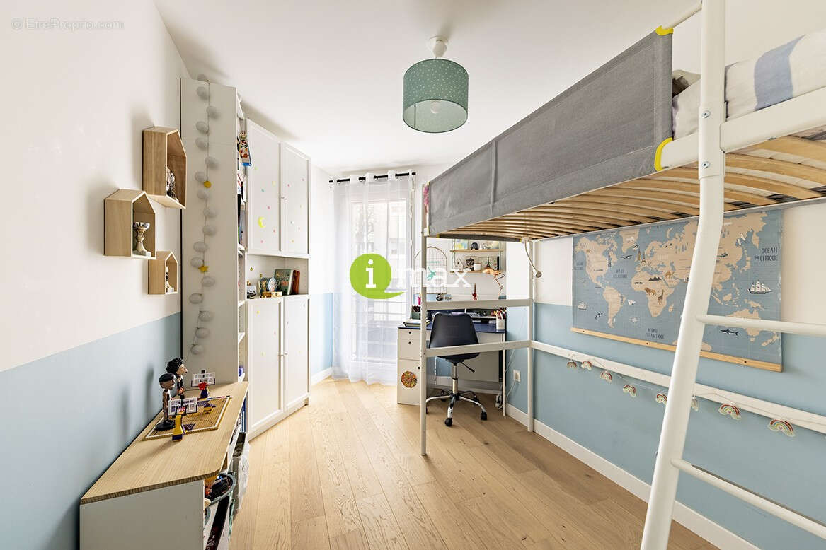 Appartement à CLICHY