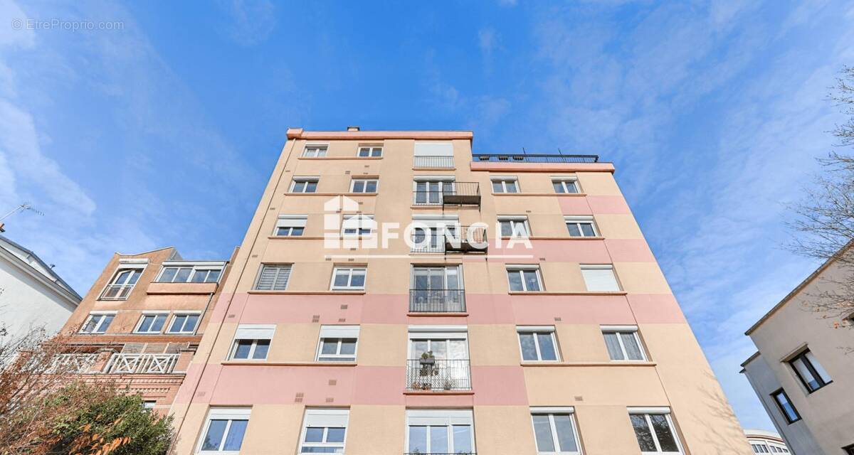 Appartement à FONTENAY-AUX-ROSES