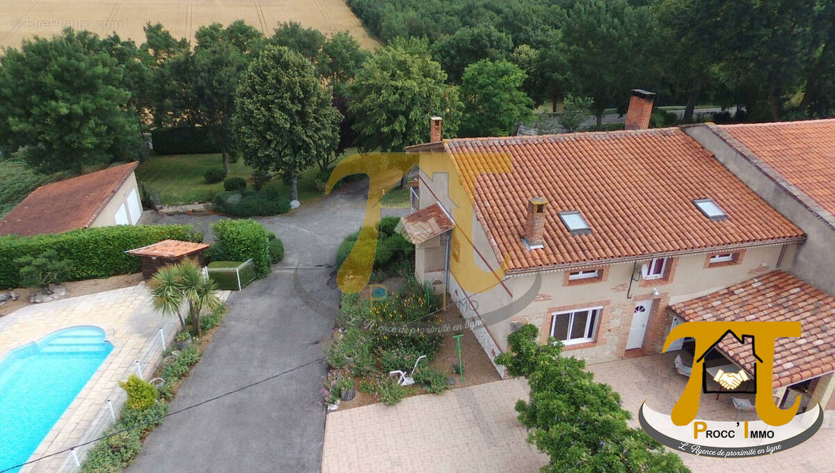 Maison à CARAMAN