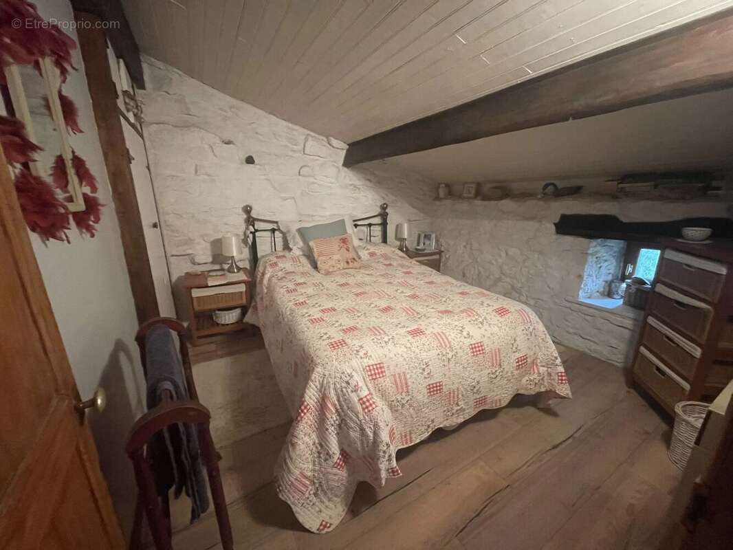 Maison à LE GRAND-MADIEU