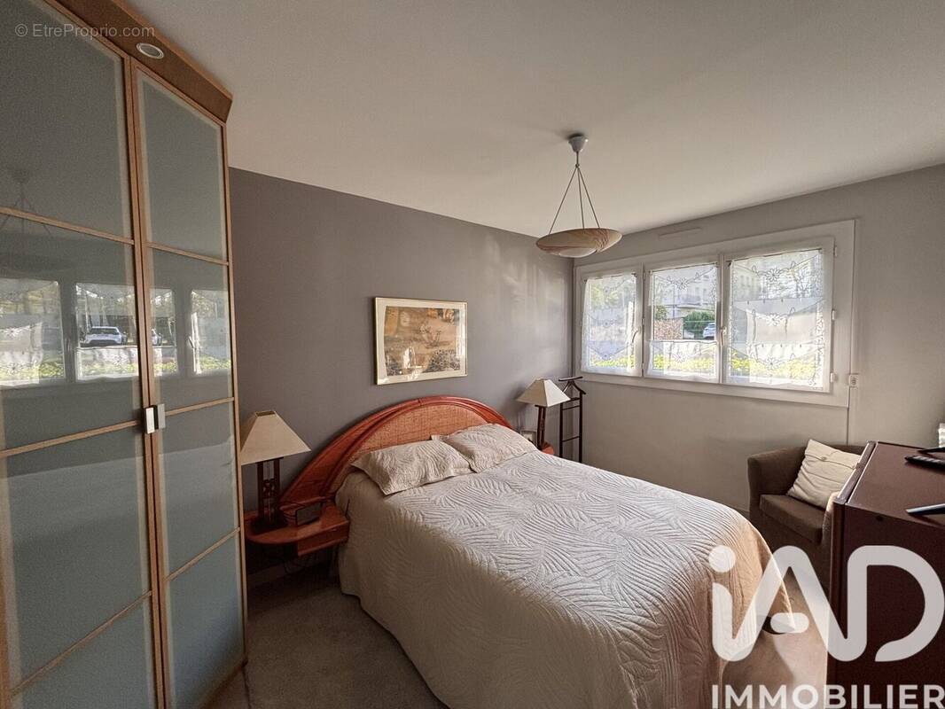 Photo 1 - Appartement à SAINT-FARGEAU-PONTHIERRY