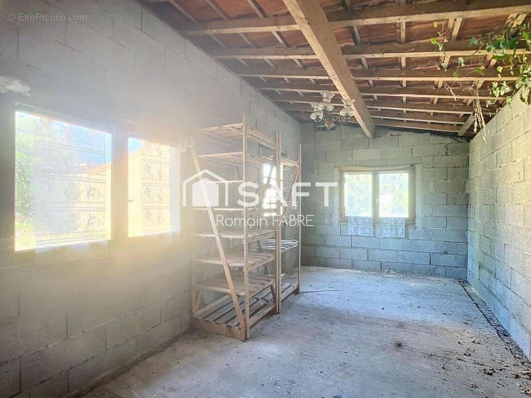 Photo 9 - Maison à SAINT-YZAN-DE-SOUDIAC